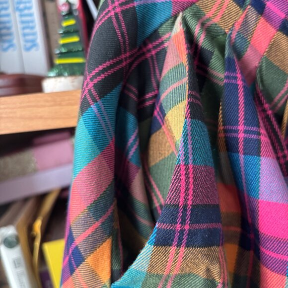 NWT Voodoo Vixen Size UK 12/ US 8 Multicolour Plaid Skirt with Waist Button Deta - Picture 6 of 7